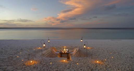 Private Beach Dining 