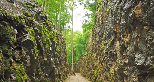 Old Railway Line - Hellfire Pass