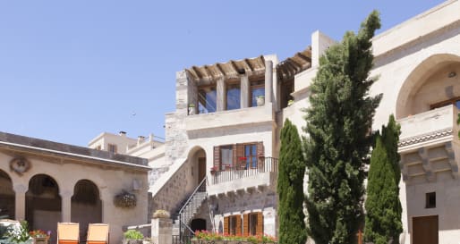 General View of the mansion