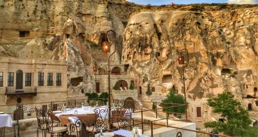 Restaurant Terrace - Yunak Evleri 