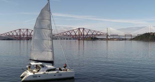 Edinburgh Yacht Experience 