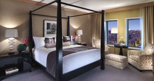 Guest Room - Mandarin Oriental Boston