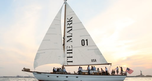 Main Sail - Sail along the Hudson with The Mark
