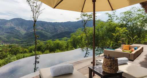 Senna Hill Top Pool Villa  