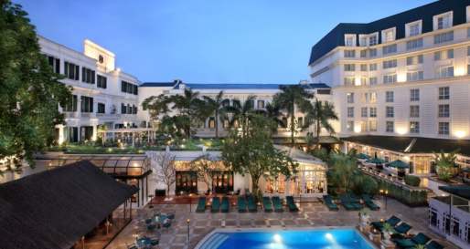 View of the pool and rooms - Sofitel Metropole