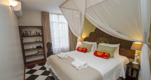 Bedroom at 528 