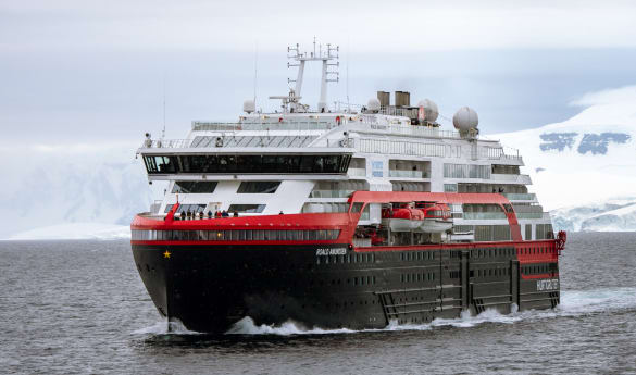 HX Expeditions: MS Roald Amundsen Arctic