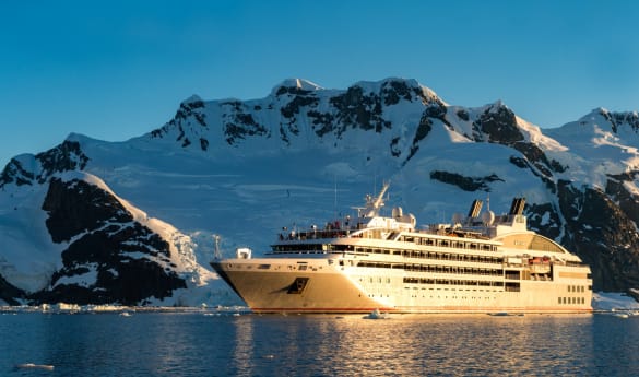 Ponant Le Lyrial