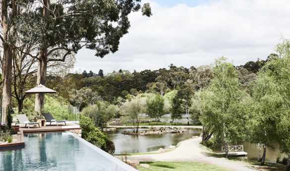 Lake House & Dairy Flat Lodge