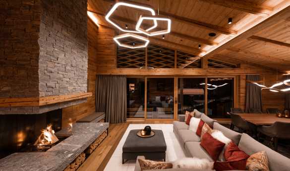 Arla Luxury Home