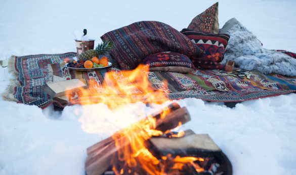 Picnic in the snow