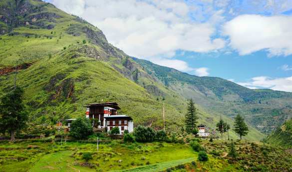 Morning Hike to Cheri and Tango Goempa