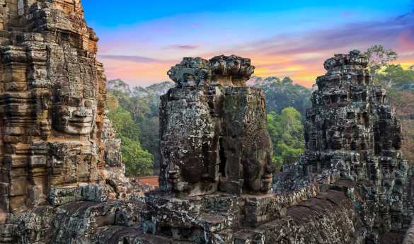 Angkor Thom Scavenger Hunt by Bicycle