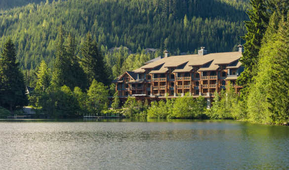 Nita Lake Lodge