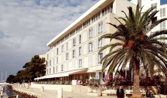 Hotel Adriana