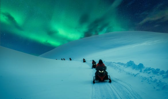 Levi Aurora Snowmobile Hunt