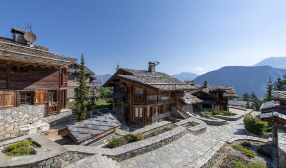 Chalet Carat