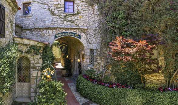 Chateau de La Chevre d’Or