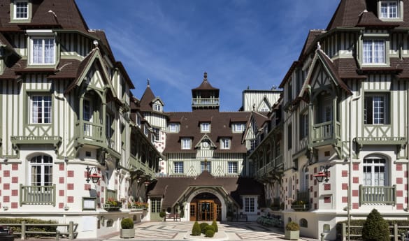 Hotel Barriere Le Normandy