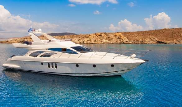 Beach hopping by private yacht