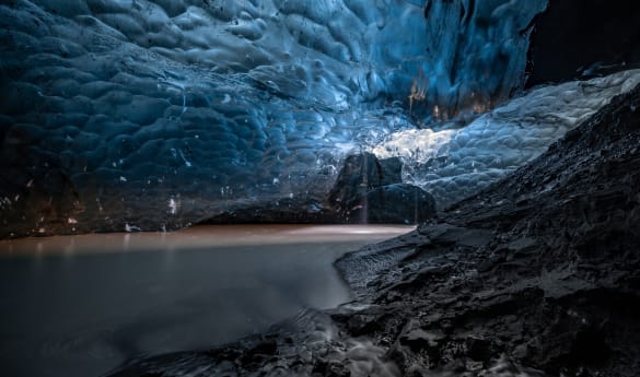 Blue Dragon Ice Cave by helicopter