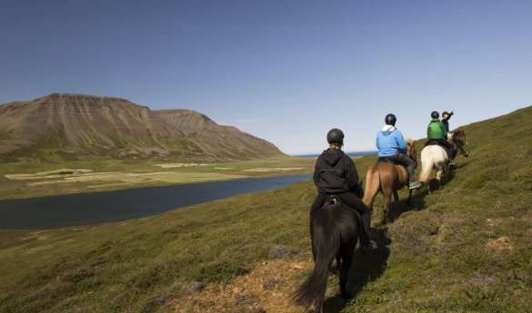 Teens-First Adventures: Iceland - Summer Edition