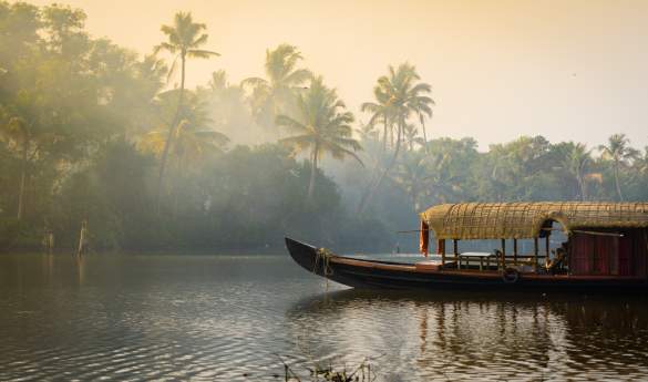 Serene Kerala & Blissful Maldives