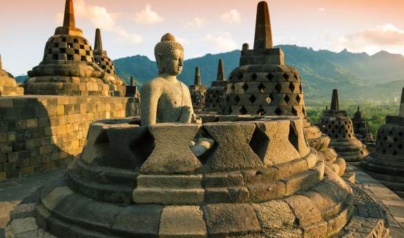 Borobudur Temple Tour