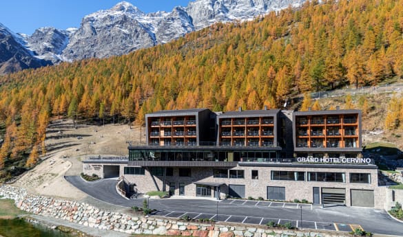 VRetreats – Cervino Hotel