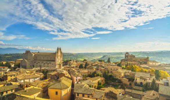 Explore underground Orvieto