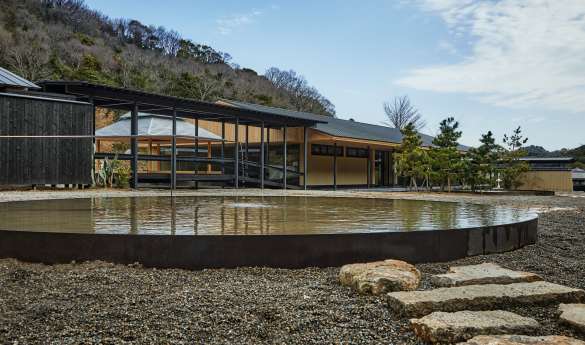 Roka Naoshima