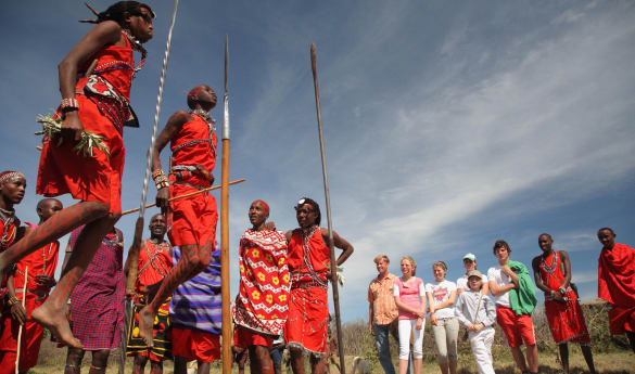 Kenya & Mauritius: Safari Thrills to Beachside Serenity