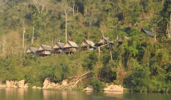 Nong Kiau Riverside