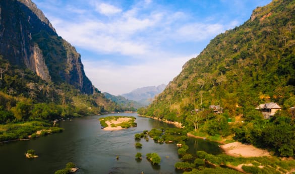 Nongkhiaw Trek to Tad Mok Waterfall and Cruise Along Nam Ou River