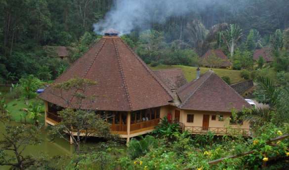 Vakona Forest Lodge