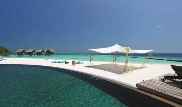 Constance Moofushi