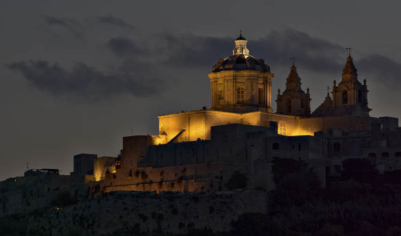 Explore Mdina the Silent City by night
