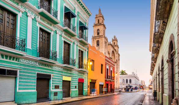 A taste of Merida with city sightseeing