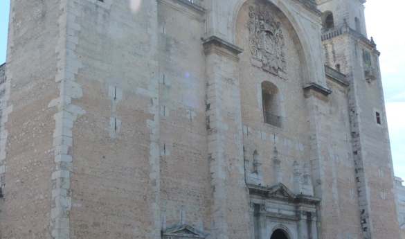 Meander through Merida