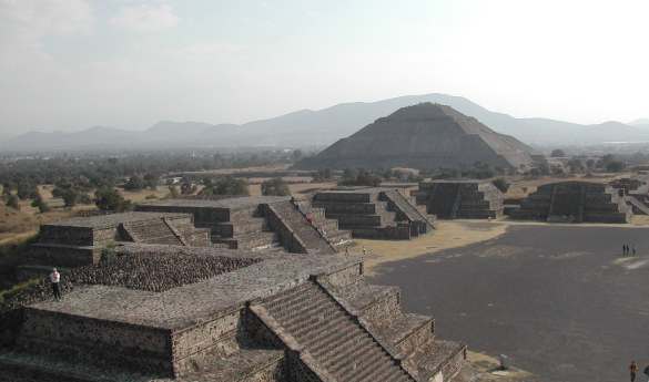 Visit to Teotihuacan