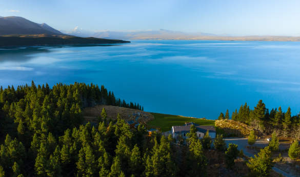 Mount Cook Lakeside Retreat