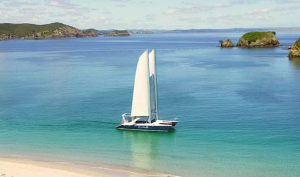 Sailing on Cool Change - Private Day Sailing Charter