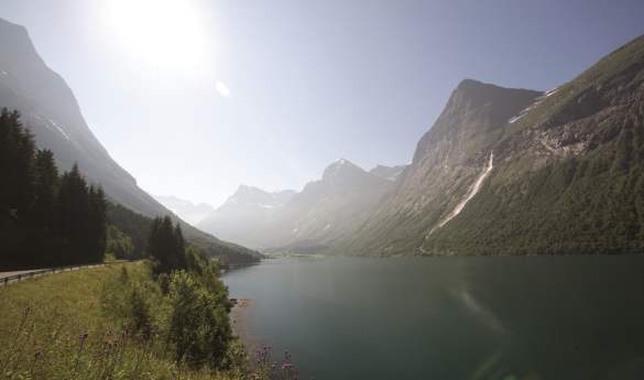 Private fjord cruise to Hotel Union Øye