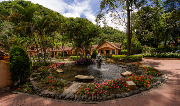 Valle Escondido Resort Golf And Spa