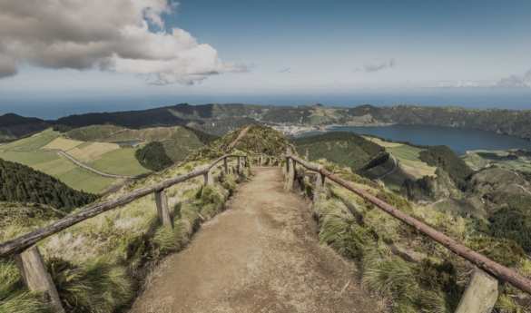 Biking and Kayaking in one of the Seven Wonders of Portugal - Sete Cidades