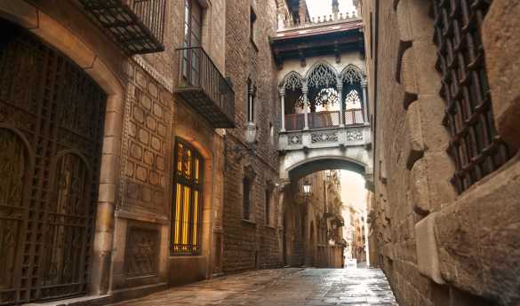 Walking tour of Barcelona's Old Town