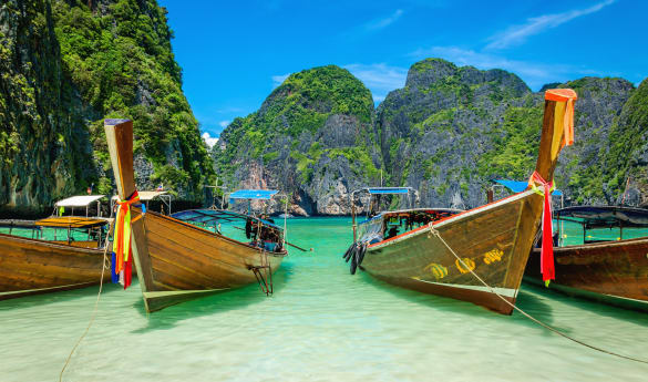 Private Phi Phi Island by Power Catamaran