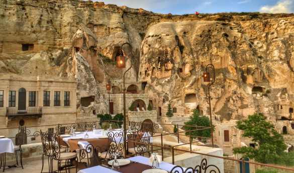 Yunak Evleri Cave Hotel