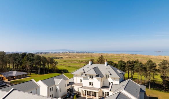 Dunluce Lodge