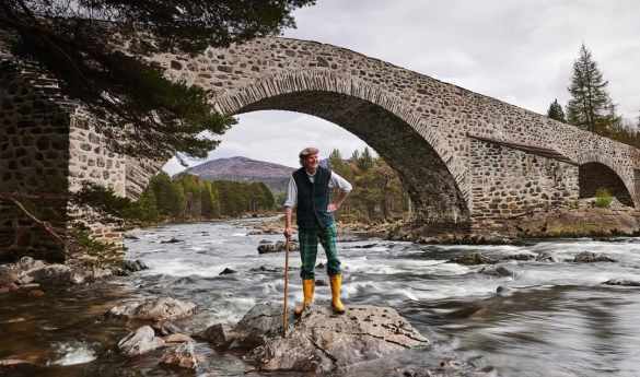 A Day in Royal Deeside with a Local Raconteur
